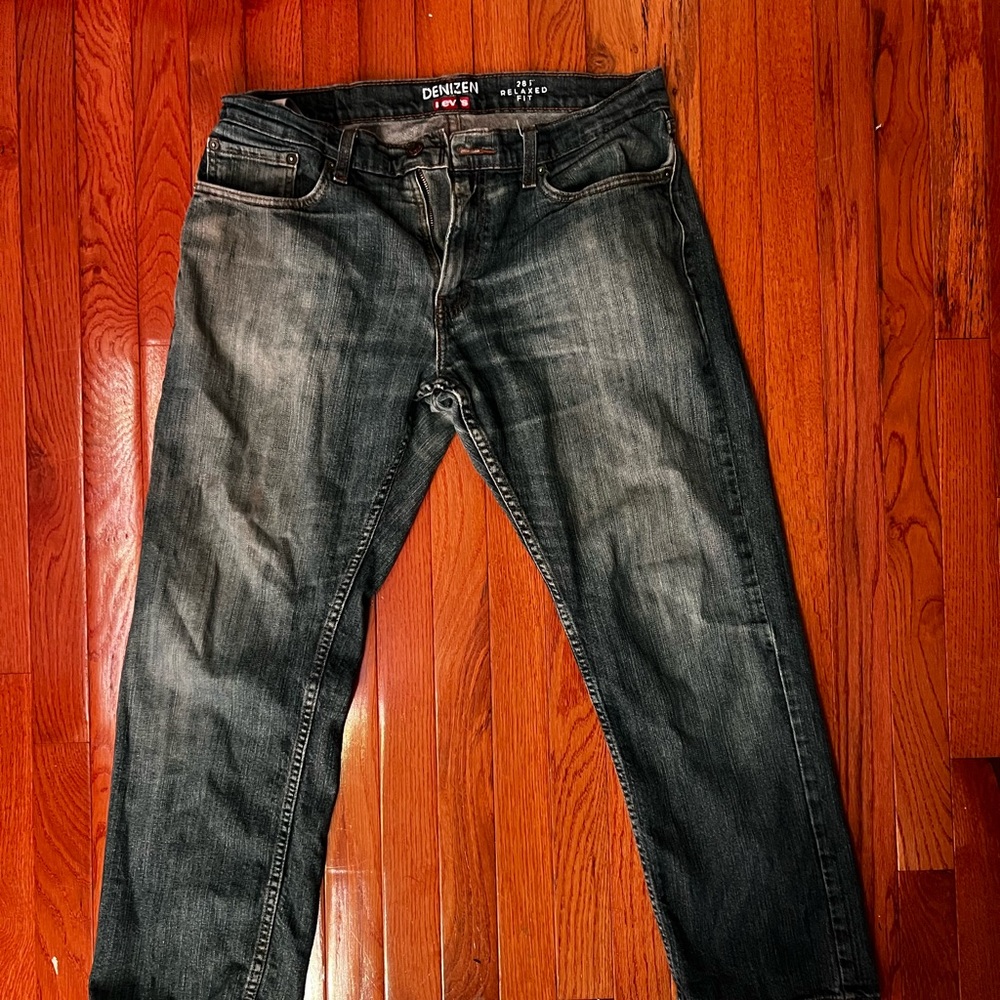 Denizen from Levi's Men's Dark Blue Wash Relaxed Jeans